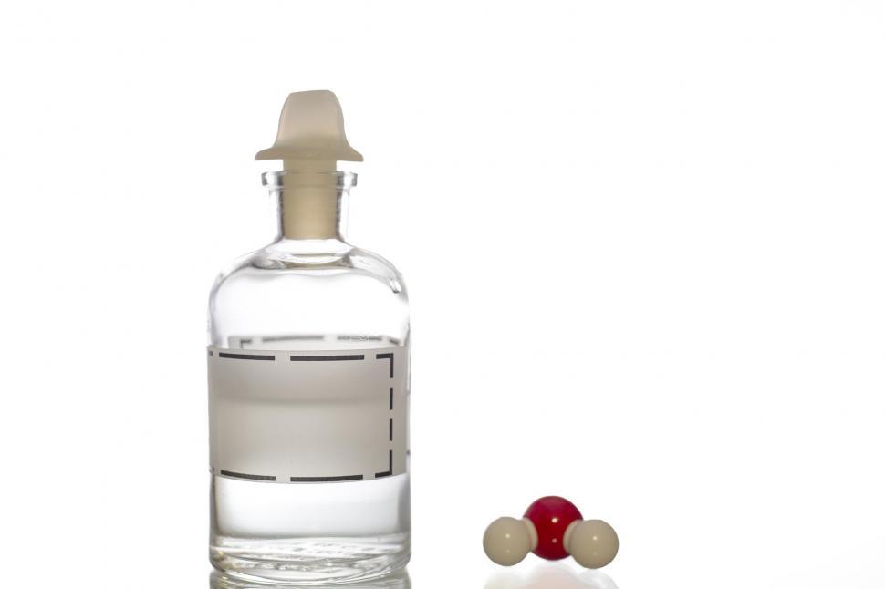 Free Image of Distilled water 