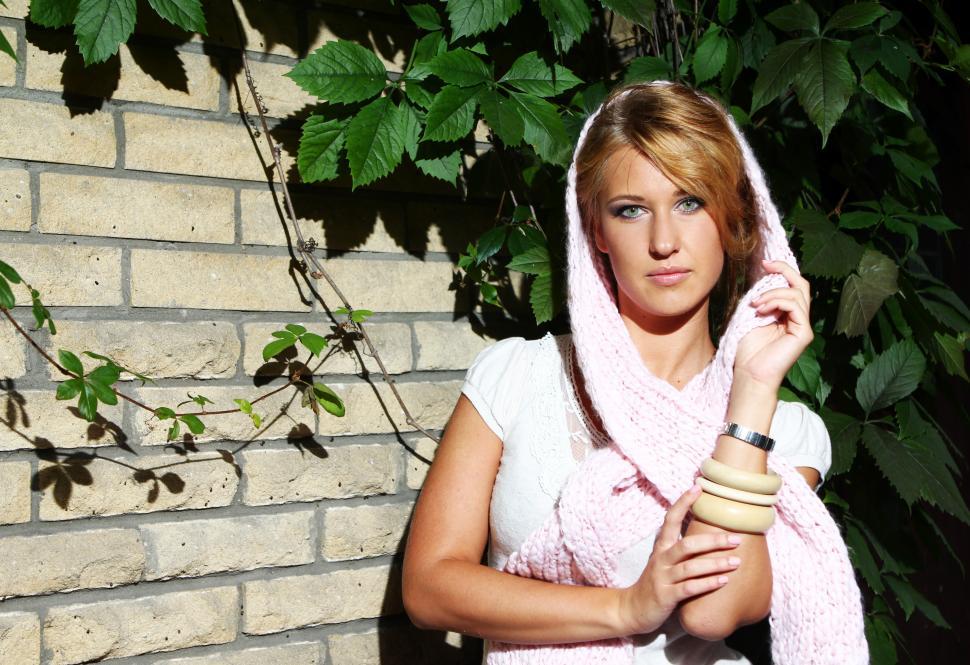 Free Image of Woman in bright light outside 
