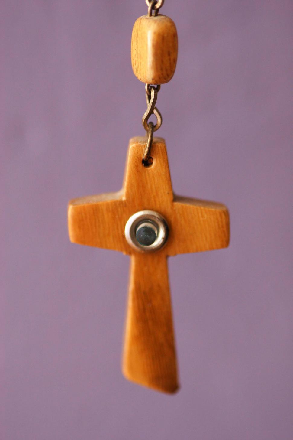 Free Image of Rosary necklace 