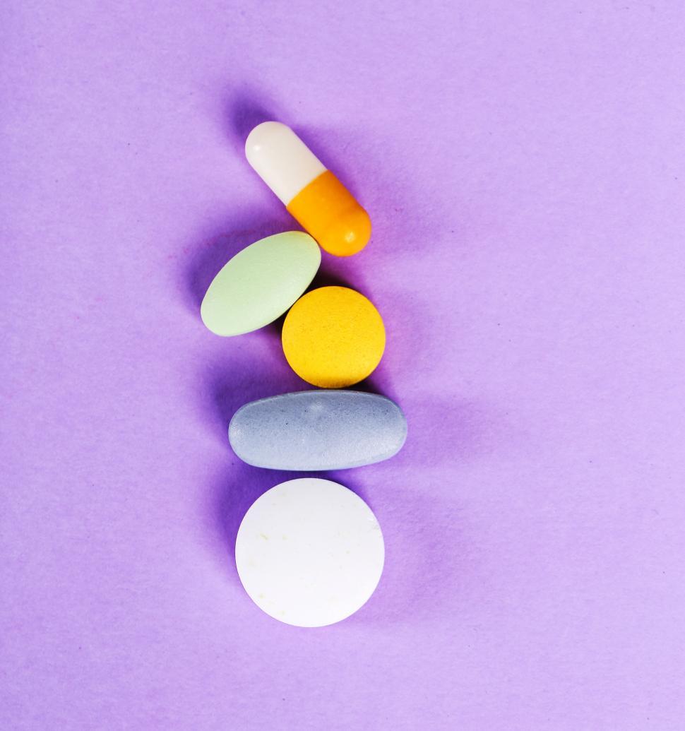 Free Image of Various Pills 