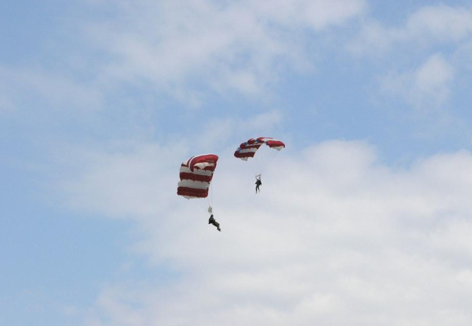 Free Image of Parachutes team 