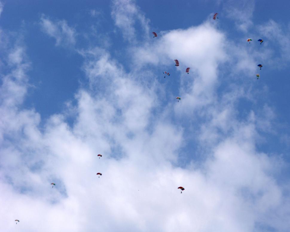 Free Image of Parachutes team 