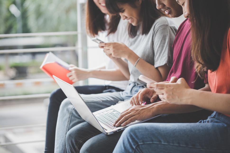Free Image of Young people using electronic devices 