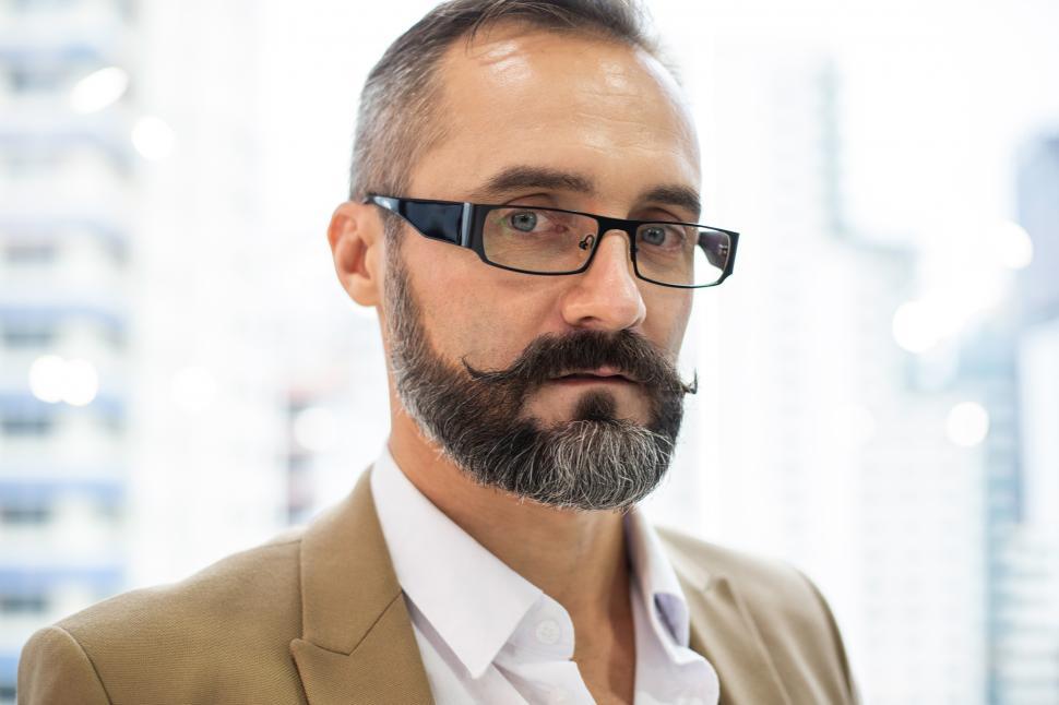 Free Image of Portrait of Caucasian businessman 