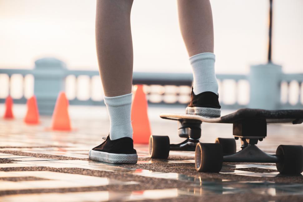 Free Image of One foot on skateboard deck 