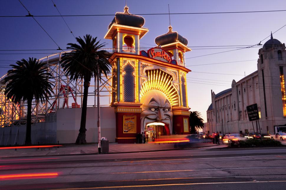 Free Image of Lunar Park 