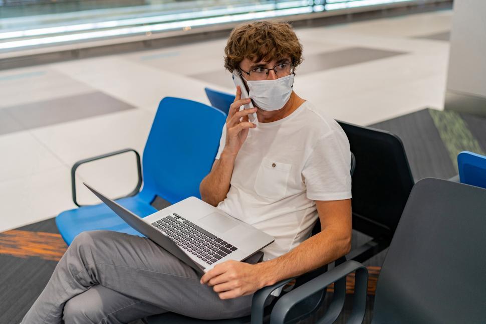 Free Image of New normal and social distance concept - travel in airport 