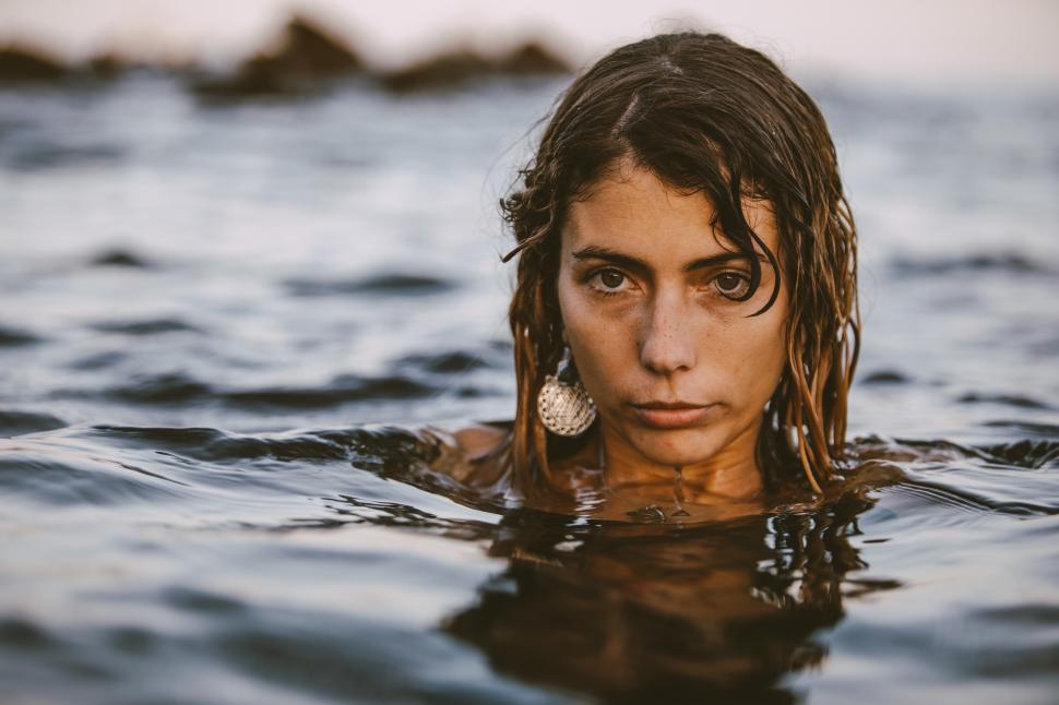 Free Image of blonde woman in the water 