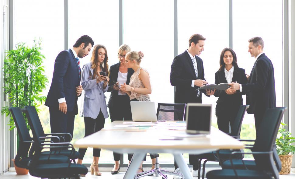 Free Image of Business people Meeting In Boardroom 