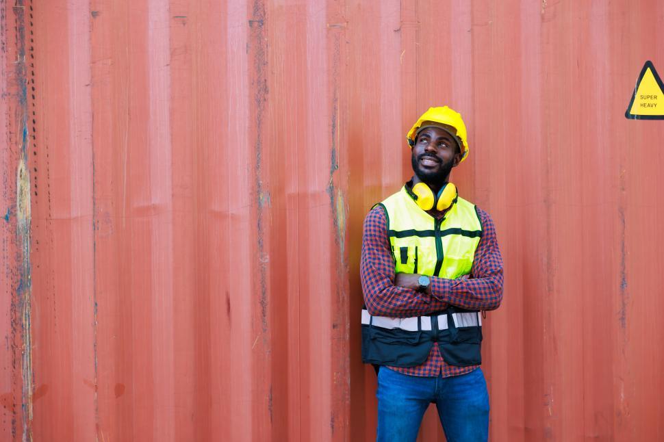 Free Image of Portrait handsome Industrial and factory specialist 