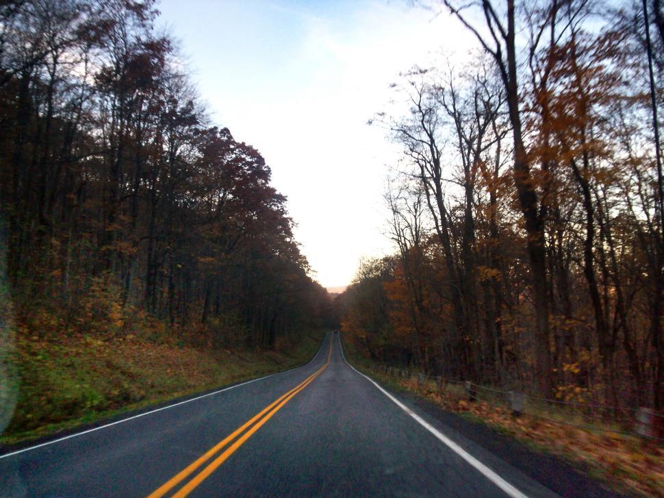 Free Image of Country Road 