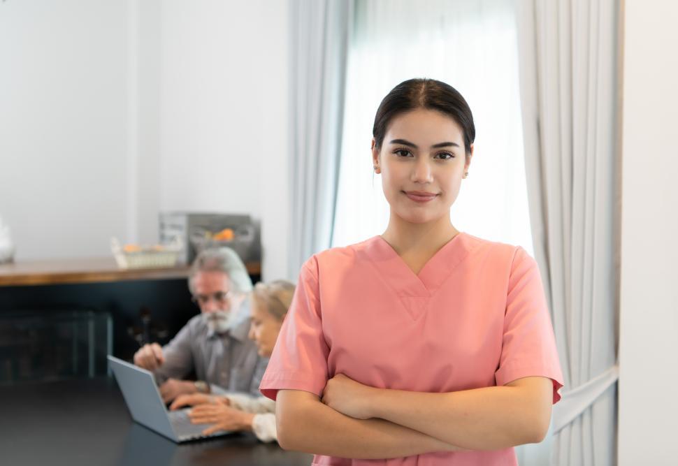 Free Image of Portrait of caregiver for an elderly person 