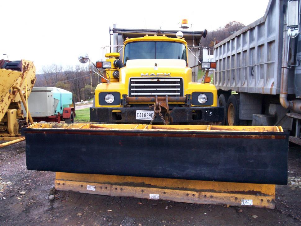 Free Image of Heavy Equipment 