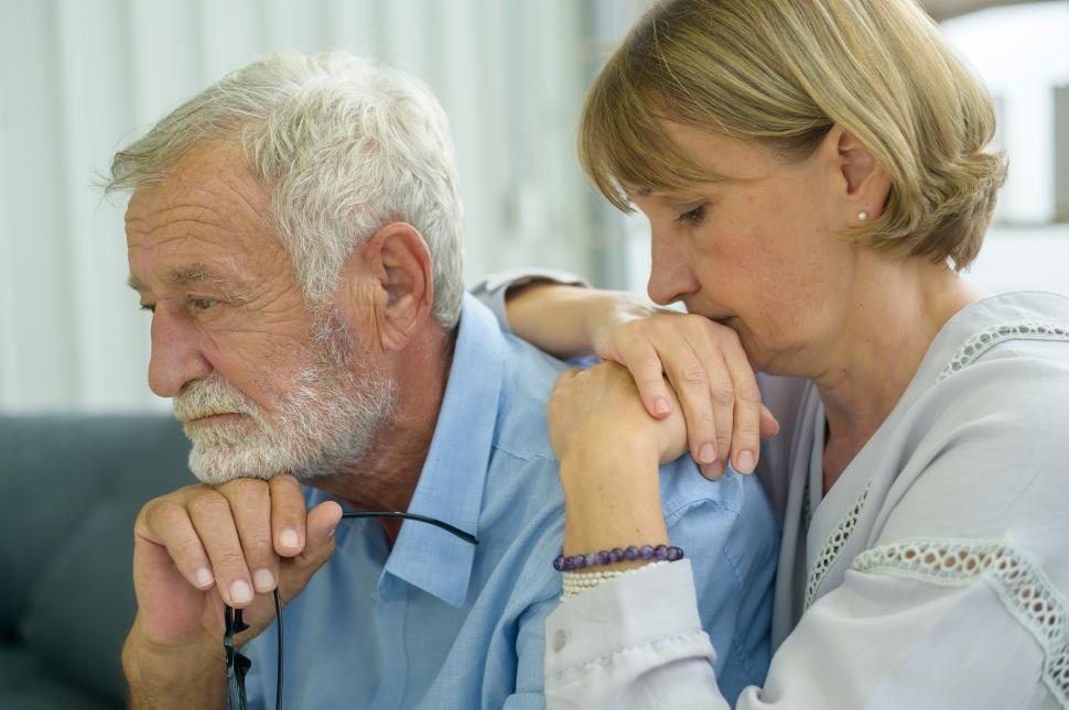 Free Image of Senior citizens looking upset and concerned, worried about a situation 