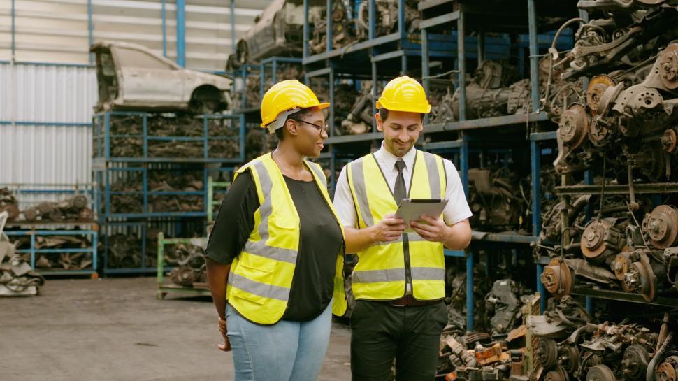 Free Image of Engineers are working in heavy industrial plant 