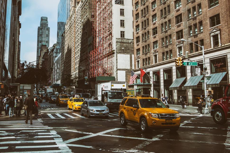 Free Image of 6th Avenue, NYC Free Stock Photo 