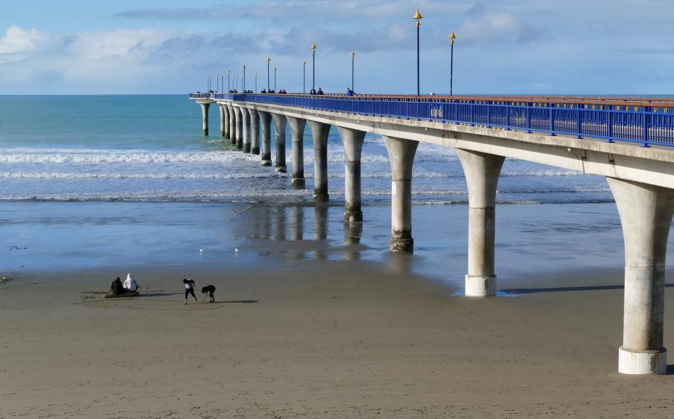 Free Image of A bridge over the water 