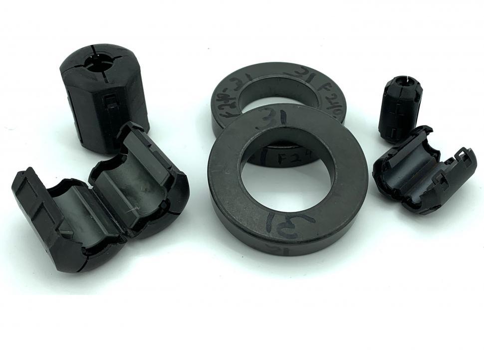 Free Image of Ferrite Beads and Toroid cores  