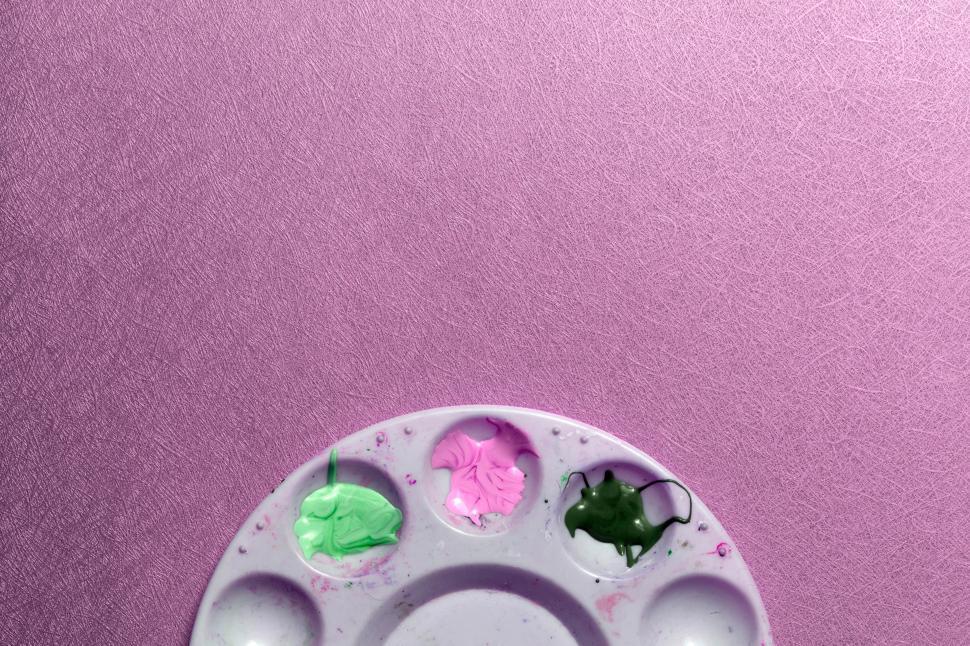 Free Image of A paint palette with different colors on it 