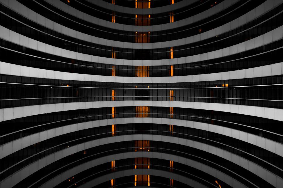 Free Image of A building with many windows 