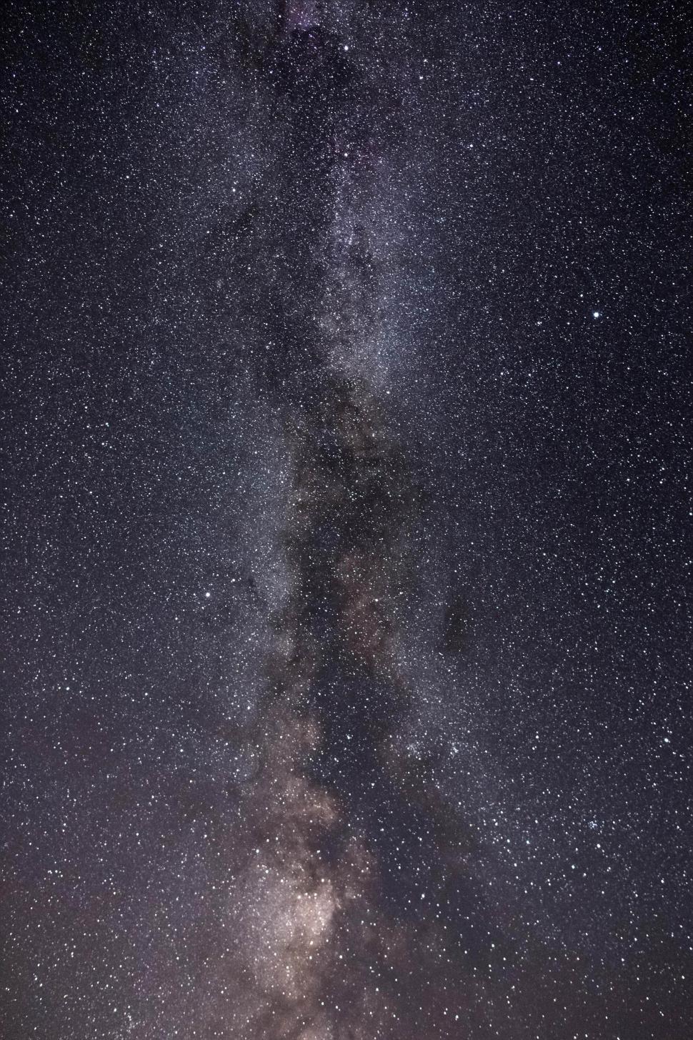 Free Image of A starry sky with many stars 