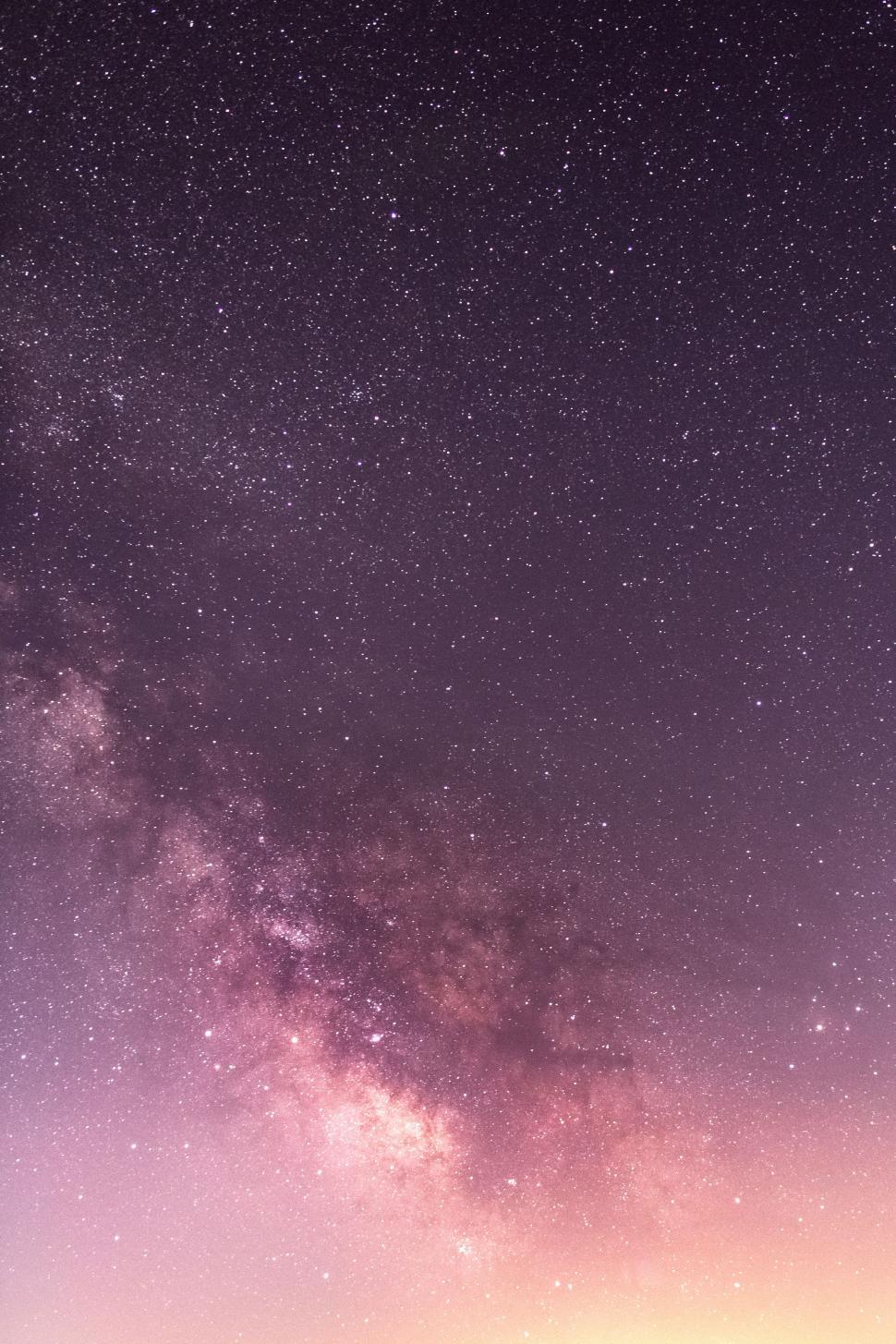 Free Image of A starry sky with many stars 