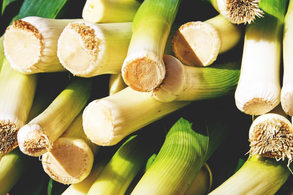 Free Image of A pile of green and yellow stalks 