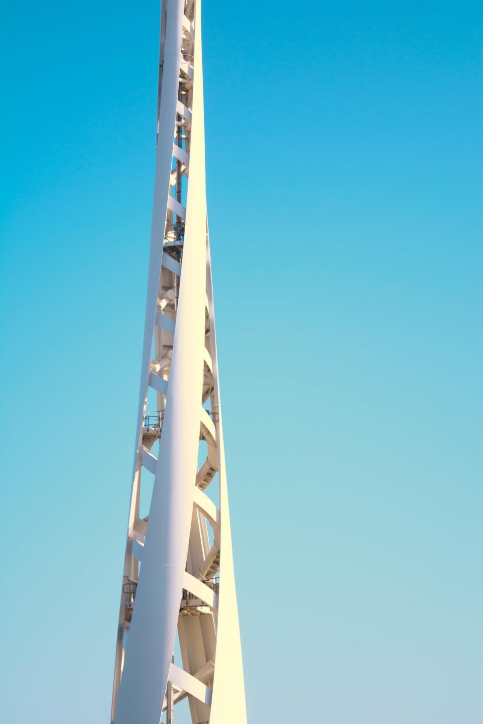 Free Image of A white tower with stairs 