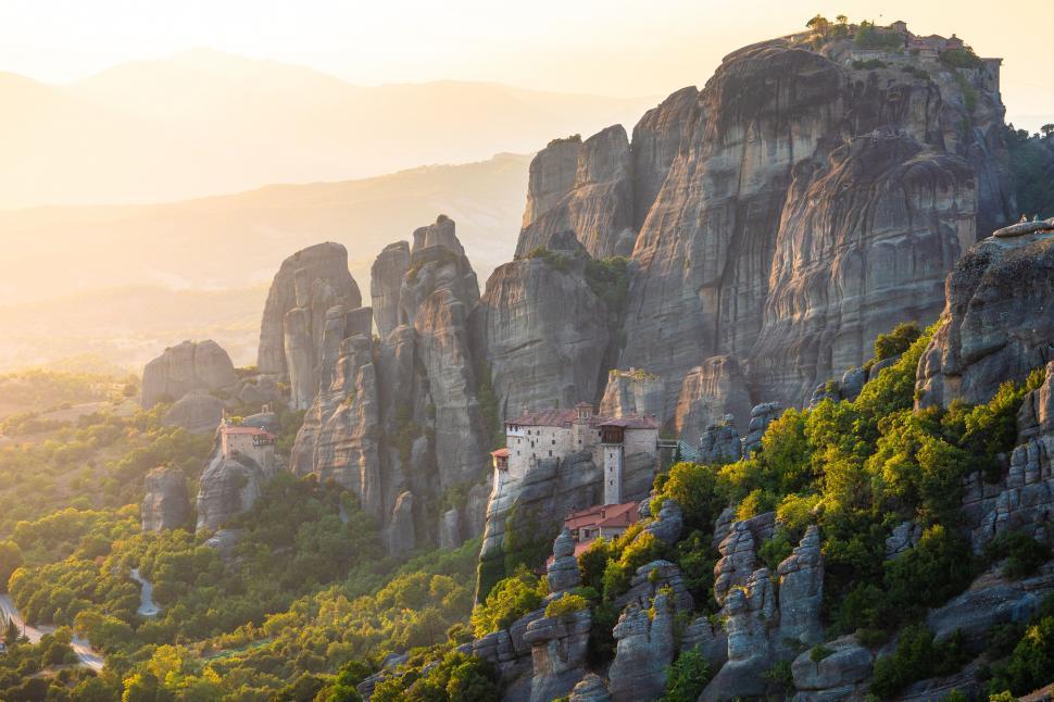 Free Image of A building on a cliff 
