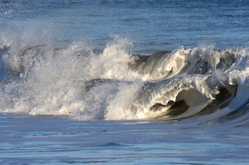Free Image of Wave 