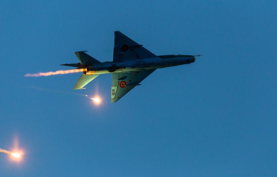 Free Image of A jet flying in the sky 