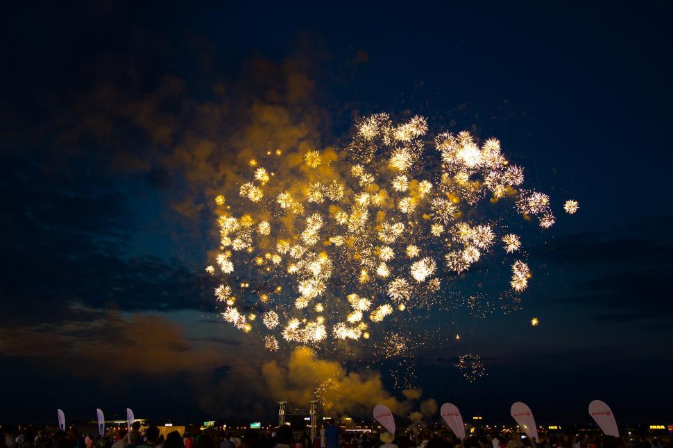 Free Image of Fireworks in the sky 