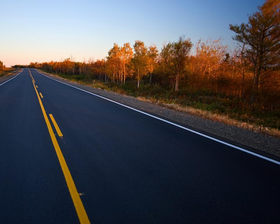 Free Image of Road 