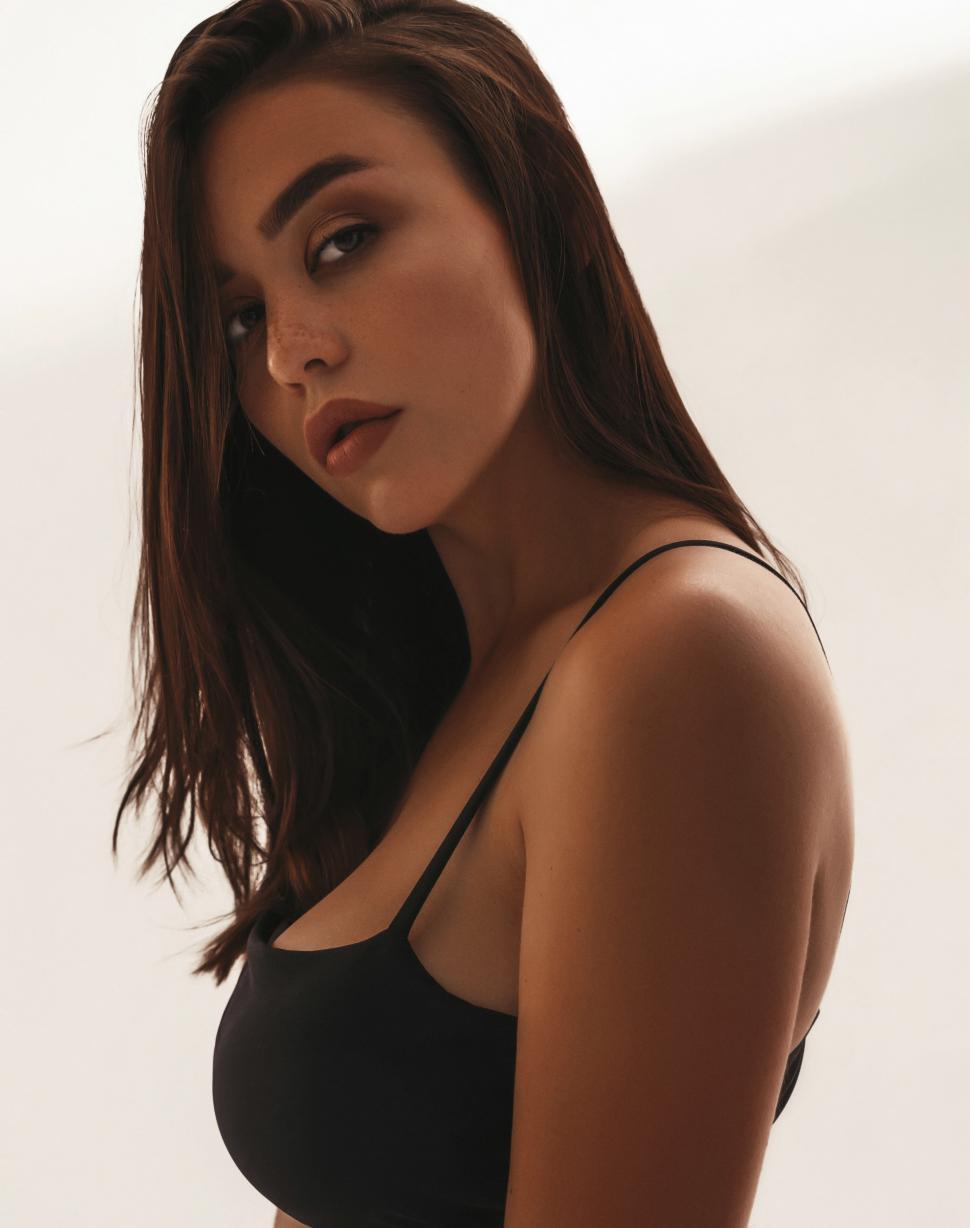 Free Image of A woman posing for a picture 