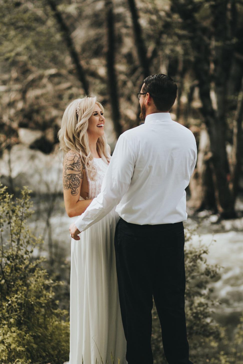 Free Image of A man and woman standing together 