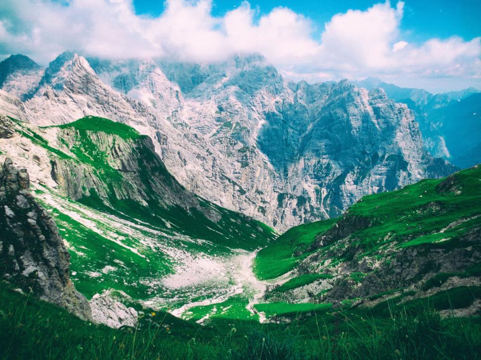 Free Image of Majestic mountain landscape with clouds 