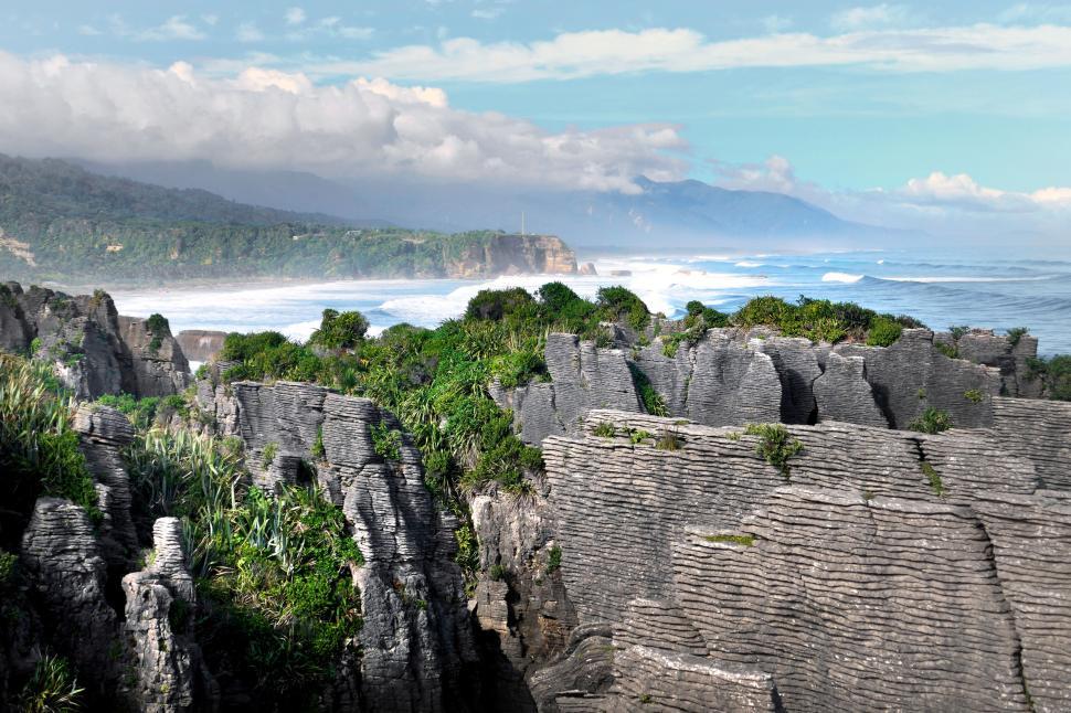Free Image of Pancake rocks and ocean waves landscape 