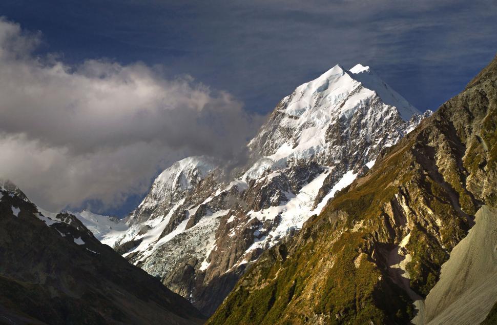 Free Image of Majestic mountain peak in a natural landscape 