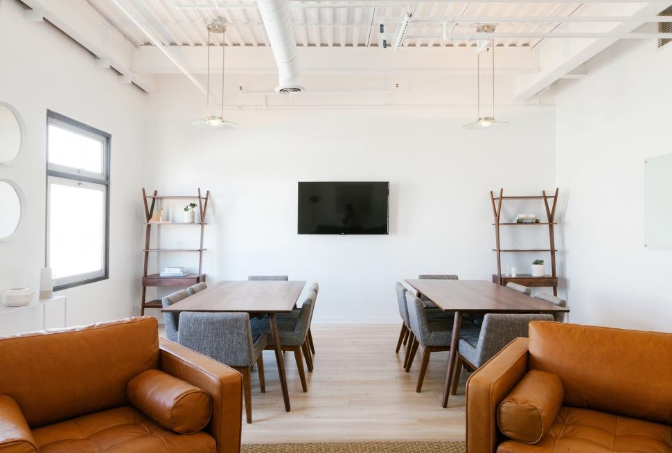 Free Image of Contemporary meeting room with plush seating 