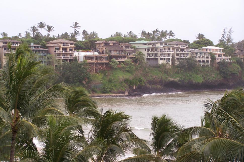 Free Image of Beach Condos in Hawaii 