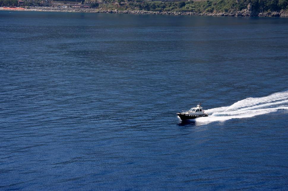 Free Image of Boat 