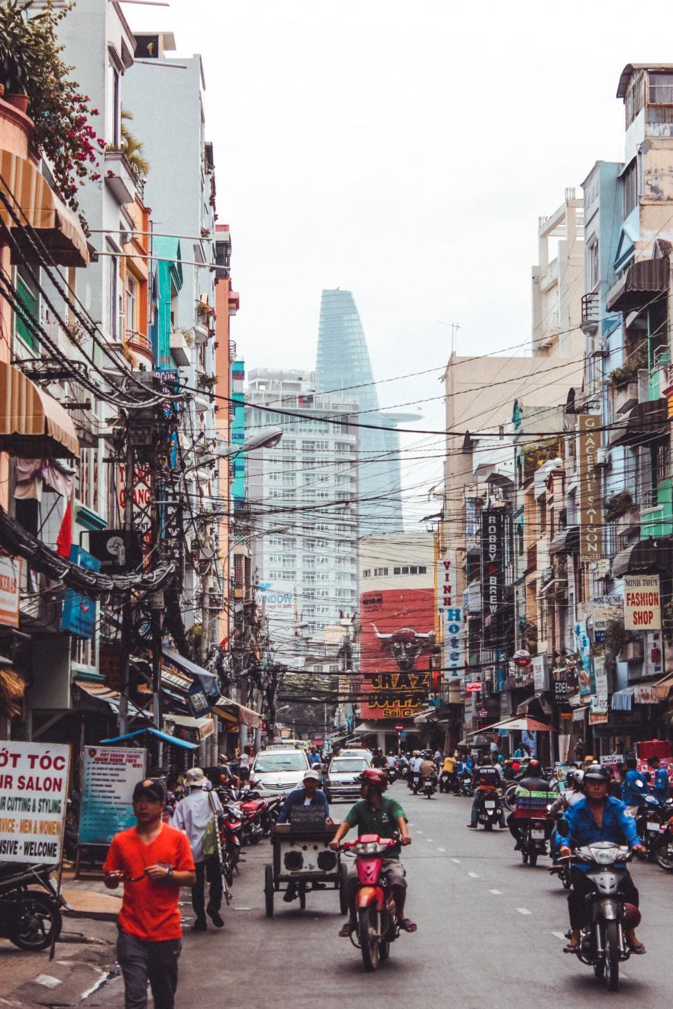 Free Image of Busy urban street with motorcycles 