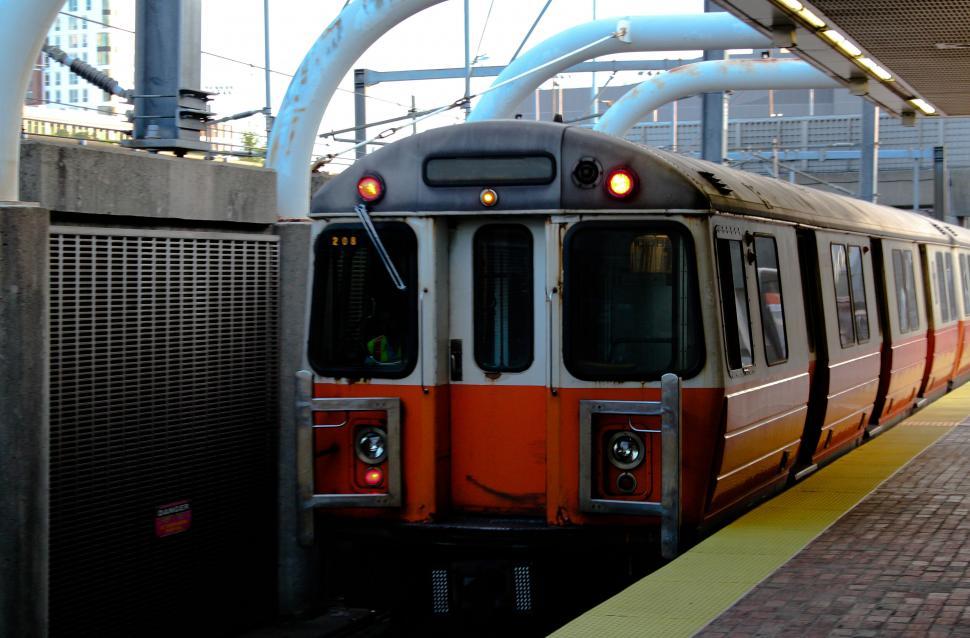 Free Image of Red and white train at the station 