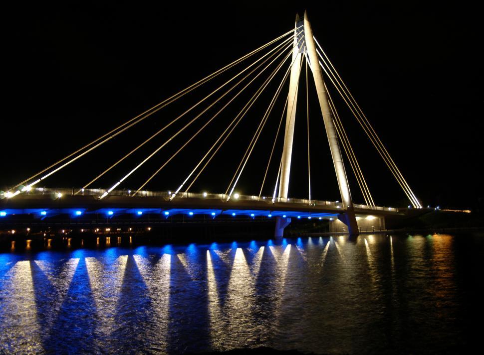 Free Image of Marine Way Bridge Southport 