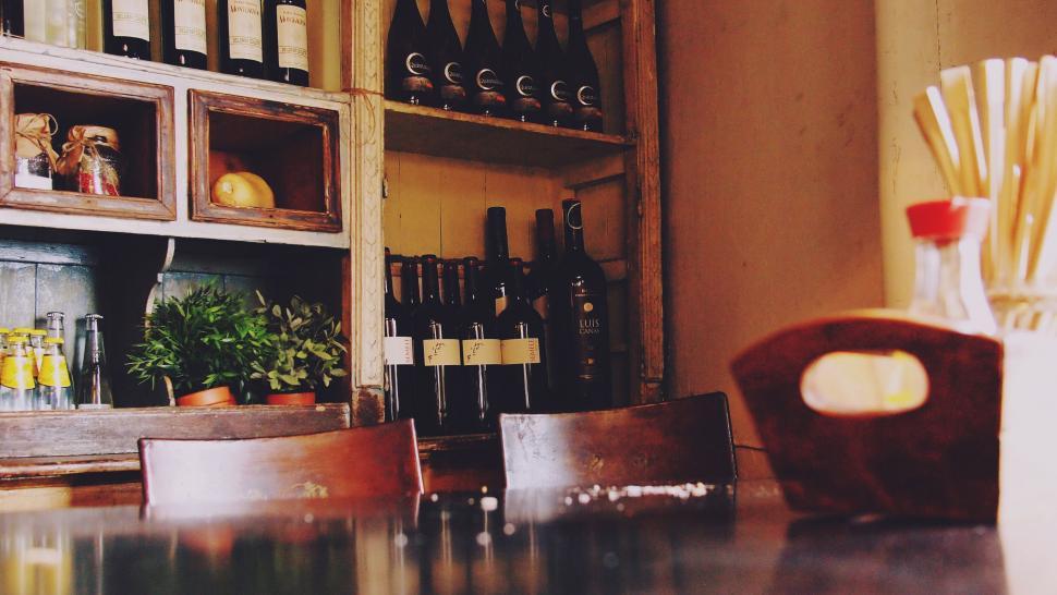 Free Image of Cozy wine bar interior with wooden accents 