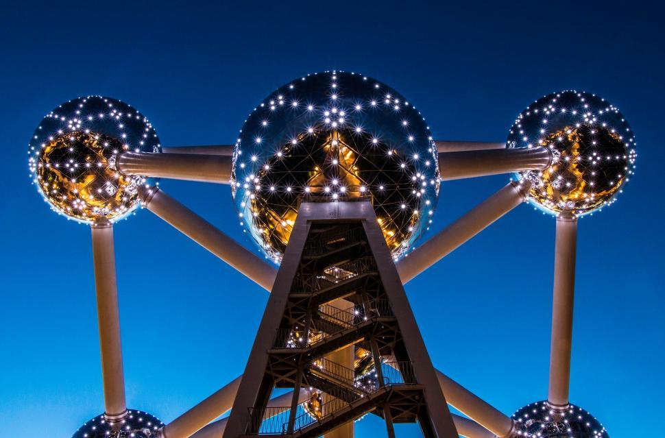 Free Image of Iconic Atomium building illuminated 