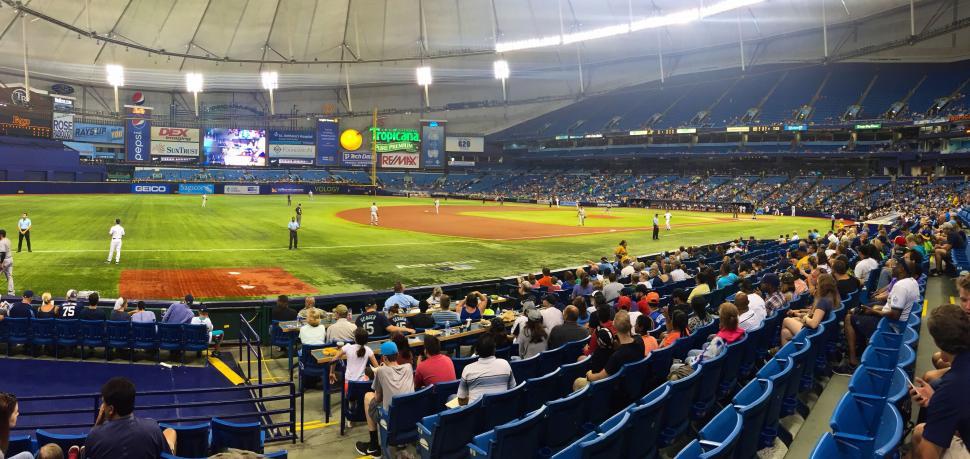 Free Image of Panoramic stadium buzzy with baseball game 