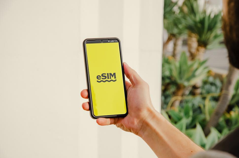 Free Image of Smartphone technology featuring eSIM capability displayed on screen  