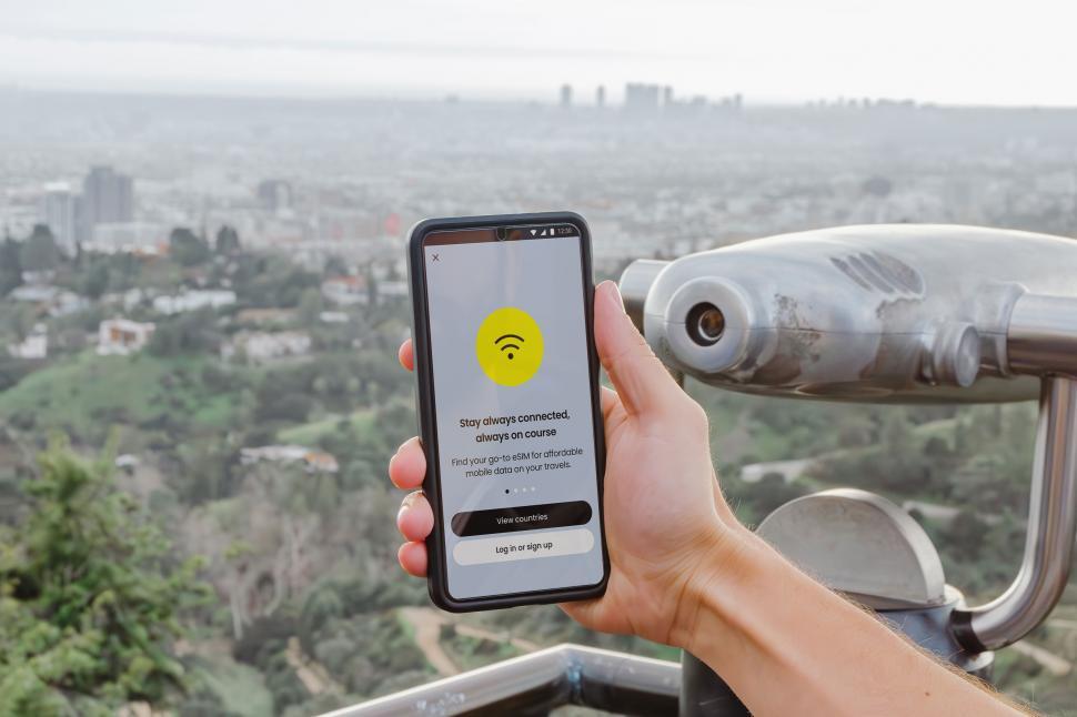 Free Image of Smartphone technology featuring eSIM capability displayed on screen  