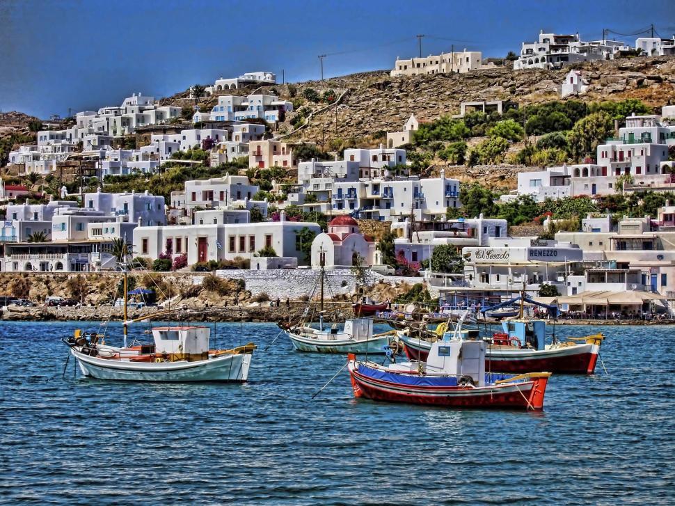 Free Image of Mykonos Harbor 2 